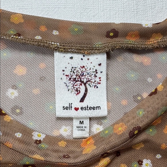 Self Esteem Brown Floral Short Sleeve Top - Picture 2 of 5